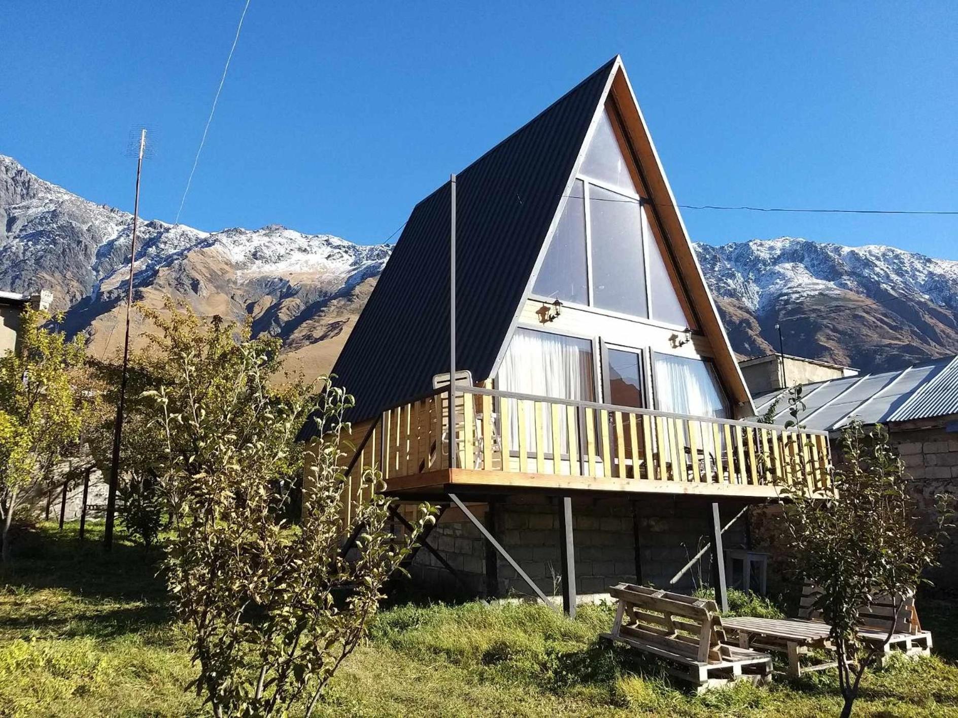 דירות Emotion Kazbegi מראה חיצוני תמונה