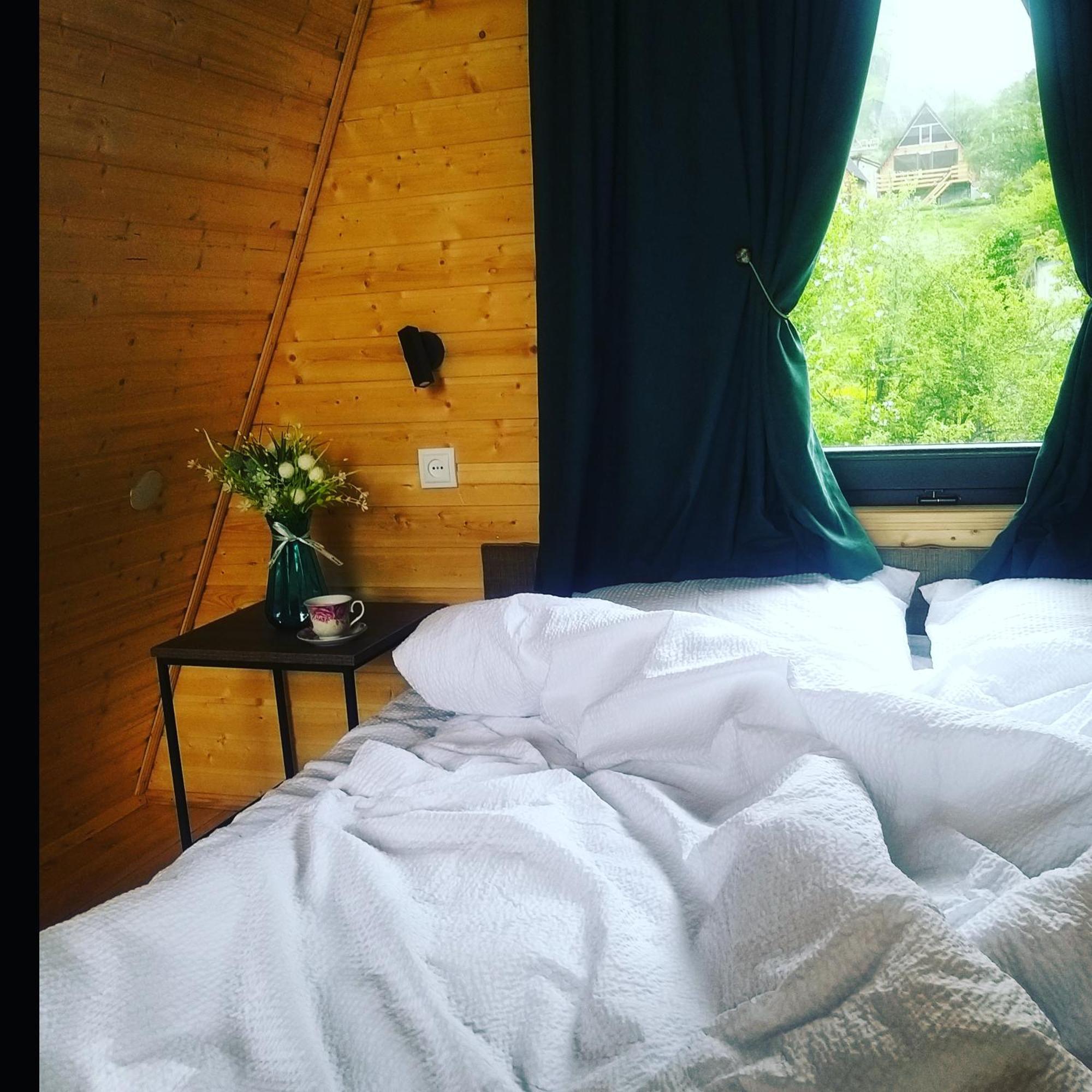 דירות Emotion Kazbegi חדר תמונה